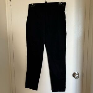 Old Navy Pixie Skinny Black Ankle Pants (size 8)